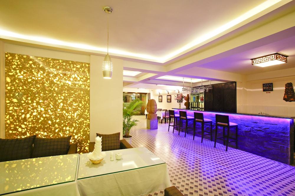 Hue Serene Shining Hotel & Spa Exterior photo